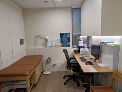 Gleneagles Hospital (D10), Retail #455602831